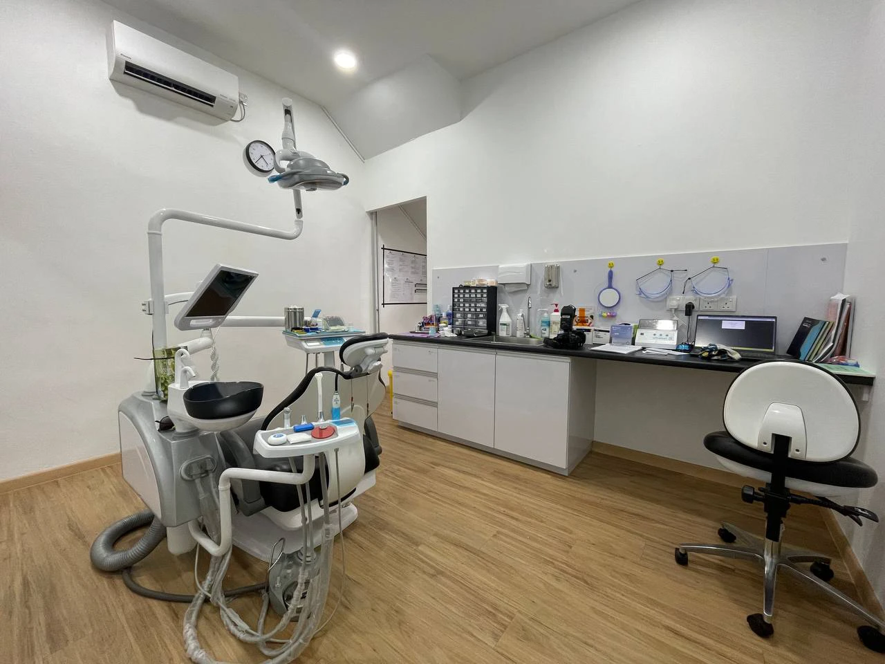klinik diana surgery room